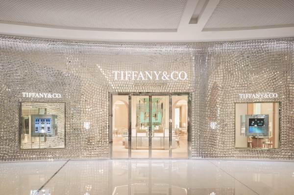 Tiffany &amp; Co. совместно с RIKAS Hospitality Group открывает Blue Box Café