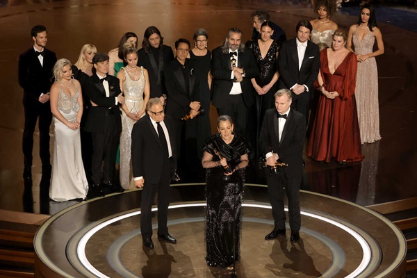 Главные победители кинофестиваля «Оскар 2024»