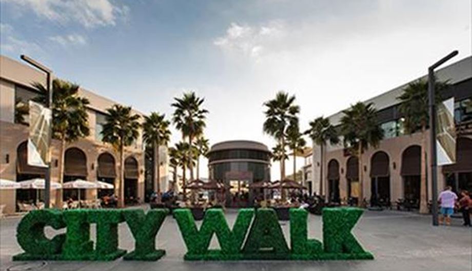 The Square at City Walk Launches the Ultimate Ladies Night