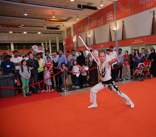 Beijing Circus thrills crowds at ongoing 35th Sharjah International Book Fair running up to Nov 12th! 