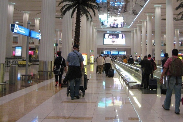 Резиденты ОАЭ должны получить «зеленое» сообщение от ICA для въезда в страну