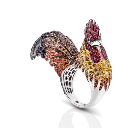 Roberto Coin’s fluttering new sensation for Chinese New Year is the Gallo ring!