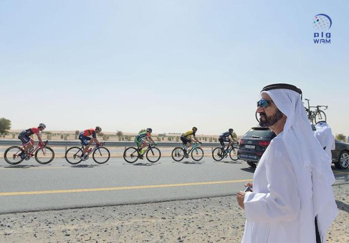 HH Sheikh Mohammed watches 4th stage of Dubai International Cycling Tour 