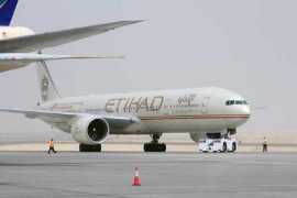 Самолет Etihad Airways совершил аварийную посадку из-за технической неисправности